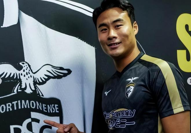 战有两位主力外援可能被送走引发热议PG麻将胡了武汉三镇踢完中超收官(图4)